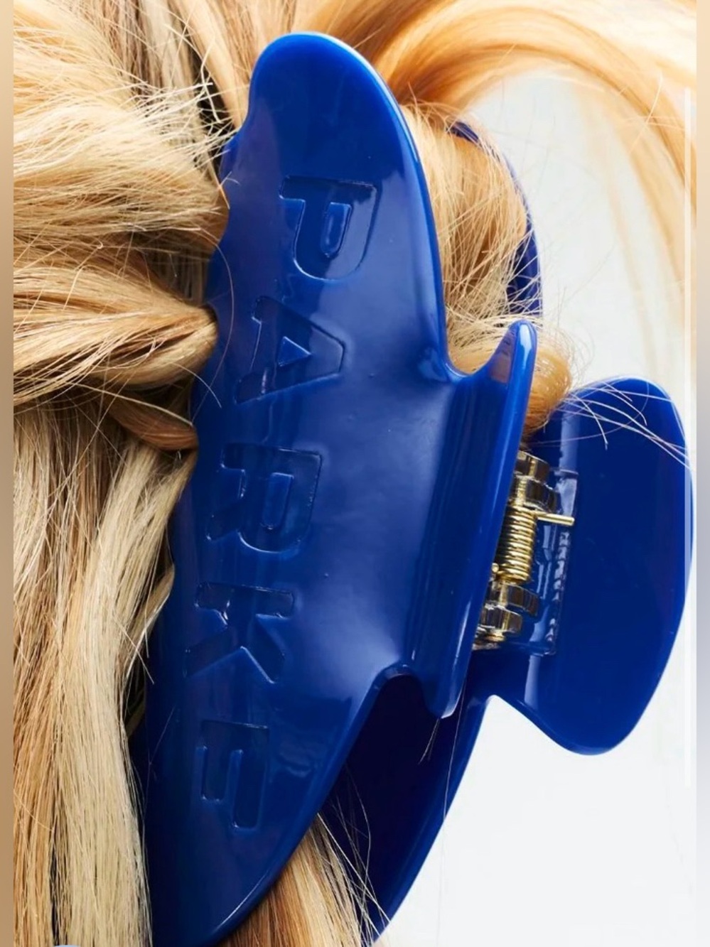 PARKE CLAW CLIP• DENIM• BRAND NEW IN PACKAGING AND POUCH•SOLD OUT!!!